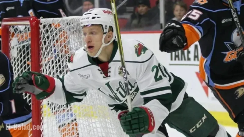 Mayhew Rejoins Wild in The AHL Spotlight
