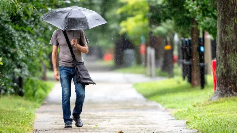 Meteomedia Montreal anticipe 19 °C et des orages mardi au Québec
