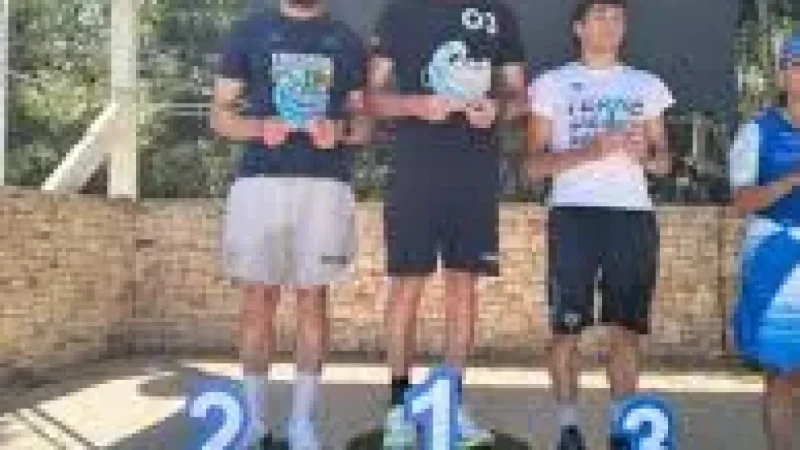 Michele Insalata wins Gallipoli triathlon in 1h56’36”