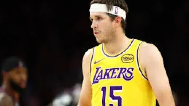 NBA Gives Amen Thompson Flagrant Foul on Reaves Play
