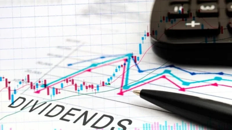 Piper Sandler Targets High-Yield Dividend Stocks with Up to 13% Returns