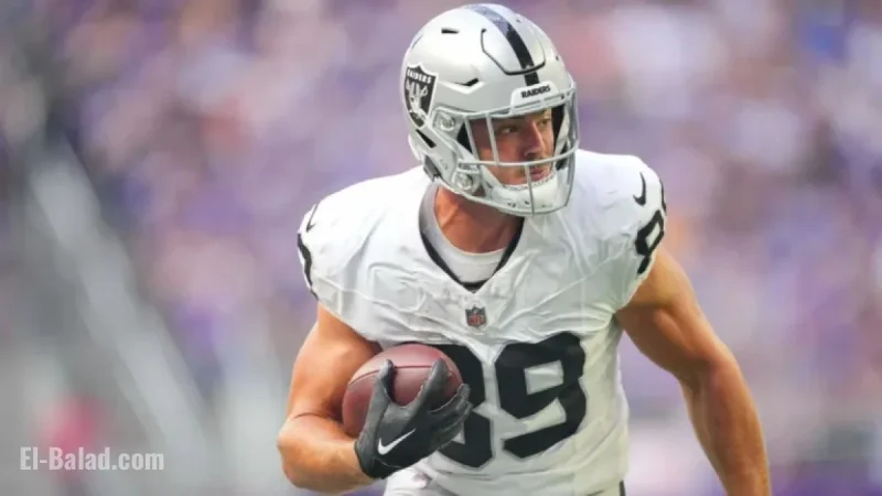 Raiders’ Bowers Doubtful; WR Meyers Uncertain