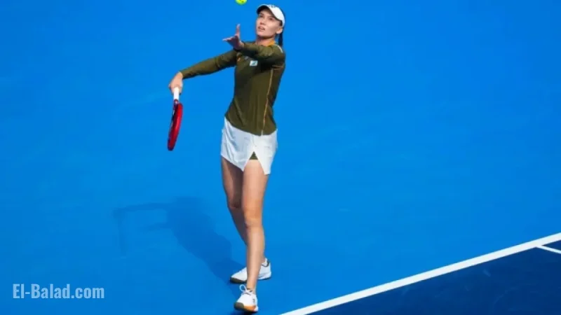 Rybakina Defeats Fernandez in Tokyo, Nearing WTA Finals Spot