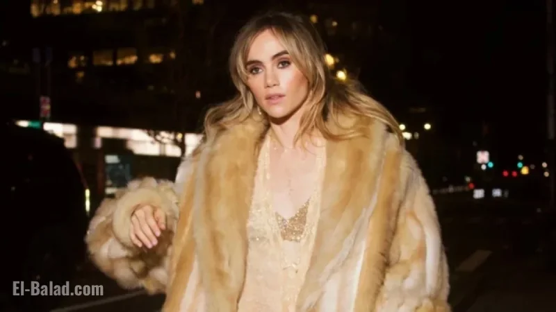 Suki Waterhouse Dines at NYC’s Crane Club in Stylish Fur Coat