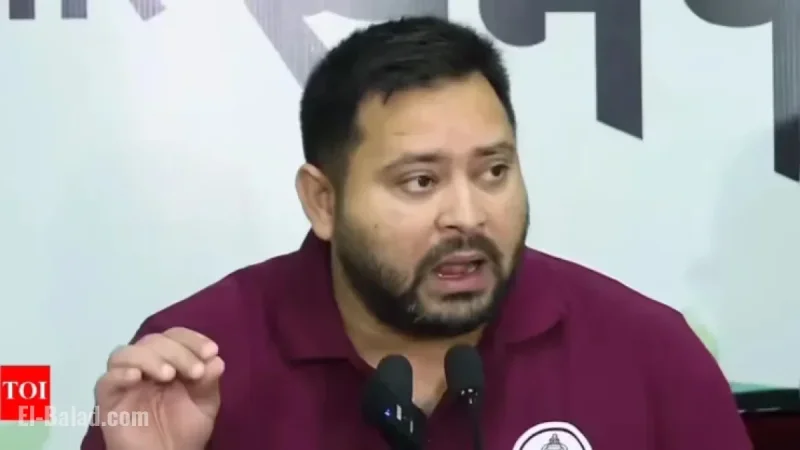 Tejashwi Yadav Pledges Permanent Status for Jeevika Didis in Bihar انتخابات