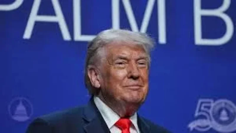 Trump Calls For Jeffries Impeachment After Supreme Court Remarks — Trump Comments On Hakeem Jeffries