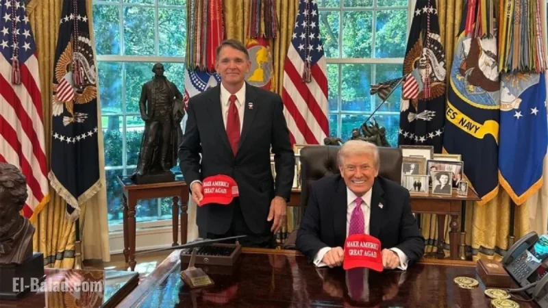 Trump-Endorsed Ex-Navy SEAL Challenges Massie in GOP Primary