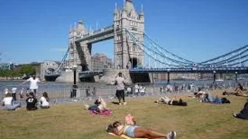 UK Bank Holiday Forecast Brings 11C to 19C Mix