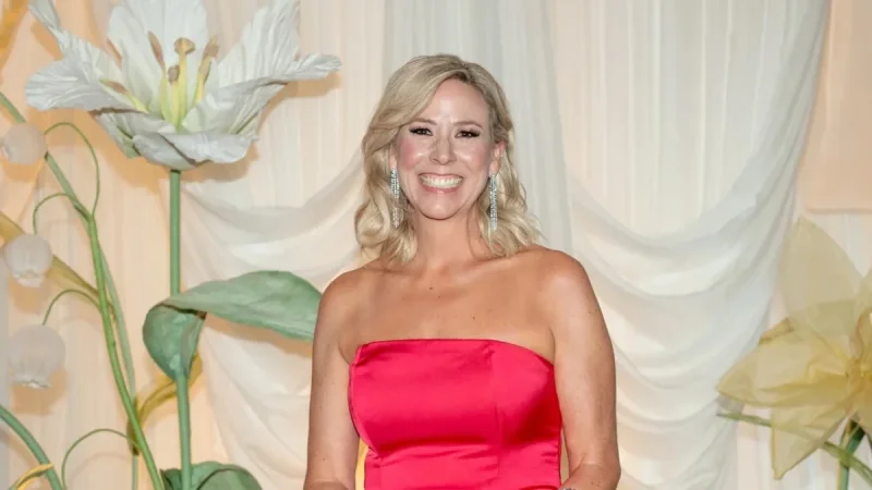 Ève-Marie Lortie s’illustre au Bal de la Jonquille avec Julie Snyder