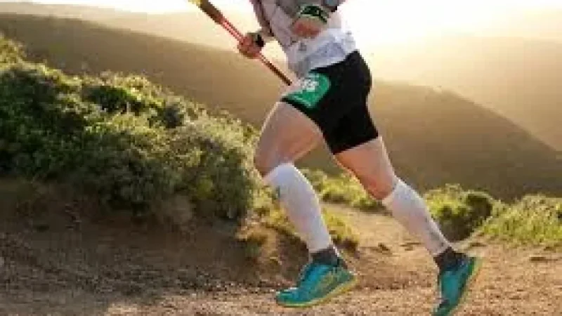 Rachel Entrekin leads Cocodona 250 after runner dies in Arizona