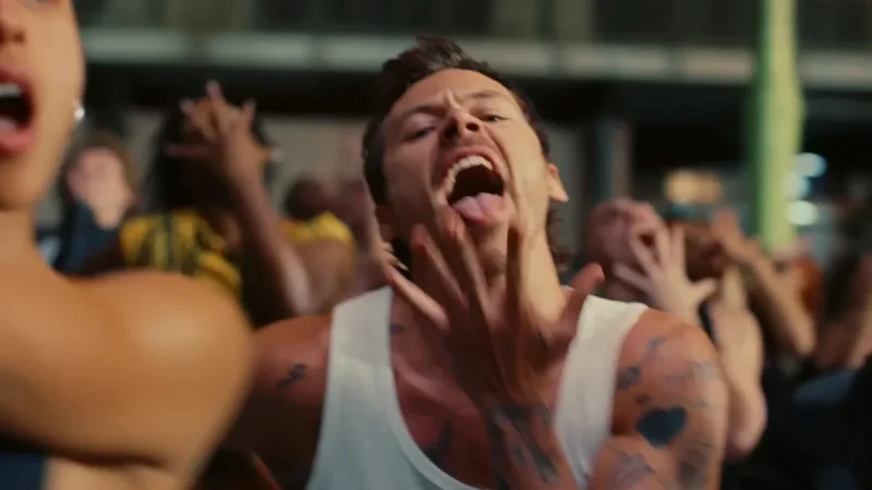 Harry Styles Releases Dance No More Harry Styles With More Than Two Dozen Dancers