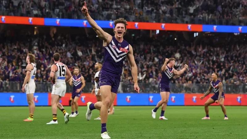 Michael Frederick sparks Fremantle’s eighth straight win over Hawthorn