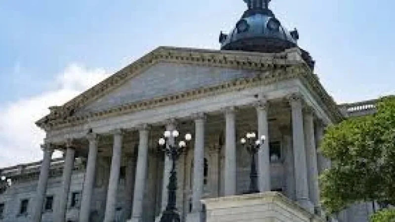 South Carolina House advances $1,500 monthly pay boost provision
