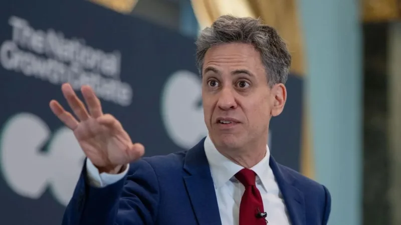 Ed Miliband backs secret court warrants for utility entry