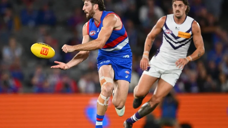 Marcus Bontempelli Set to Play Through Heel and Knee Issues