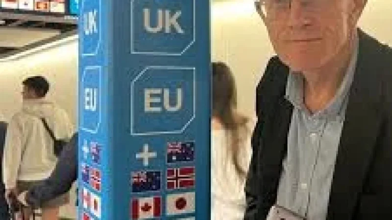 Travel delays hit Dave Giles, Georgia as EU border checks start