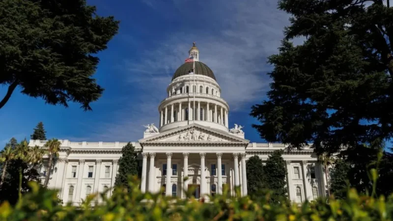Bruce Willis Spurs California Push for FTD Tracking