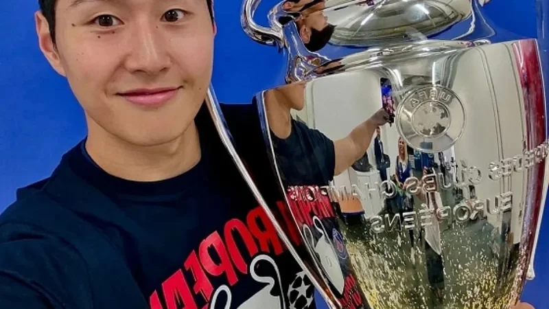 Lee Kang-in on PSG Bench for 2025 Champions League Final