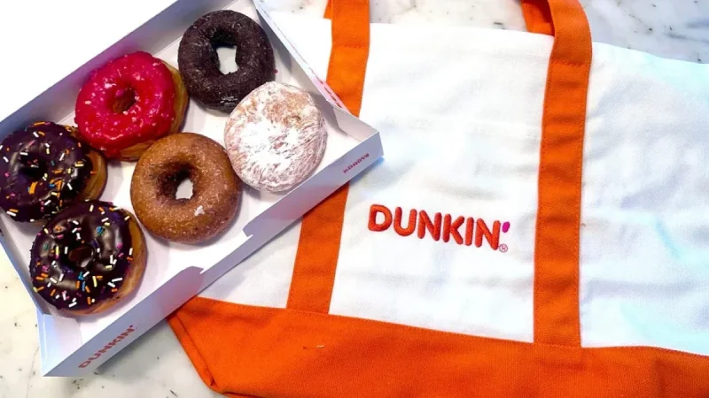 Dunkin' Gives 20 Tote Bags on National Donut Day 2026