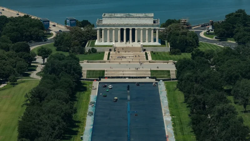 Trump Promenade Plan Puts Lincoln Memorial Project at Center Stage
