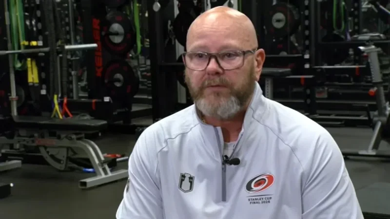 Jarvis Lifts Hurricanes Past Vegas 4-3 in Canes Game