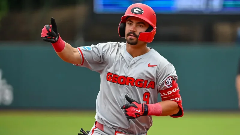 Texas Beats Oregon 11-3, Moves One Win From Omaha — Sam Cozart Baseball