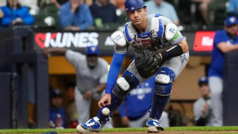 Blue Jays Reacquire Woods Richardson for Cash