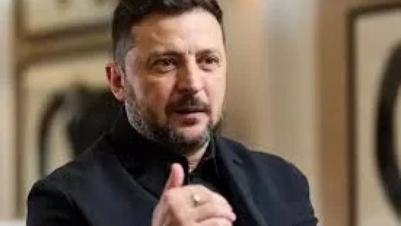Zelenskyy Says Russia Is Losing Initiative in Volodymyr Zelenskyy Guardian Interview