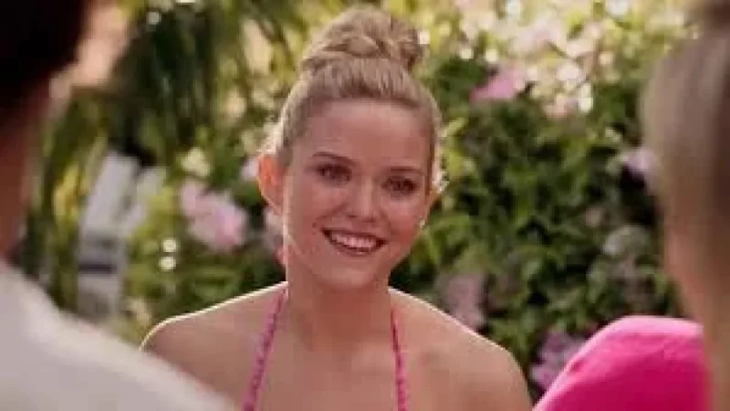 Lexi Minetree Leads Elle Trailer to July 1 Launch