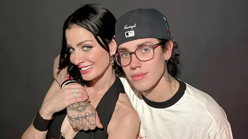 Dayanara Torres watches Ryan debut in República Dominicana runway