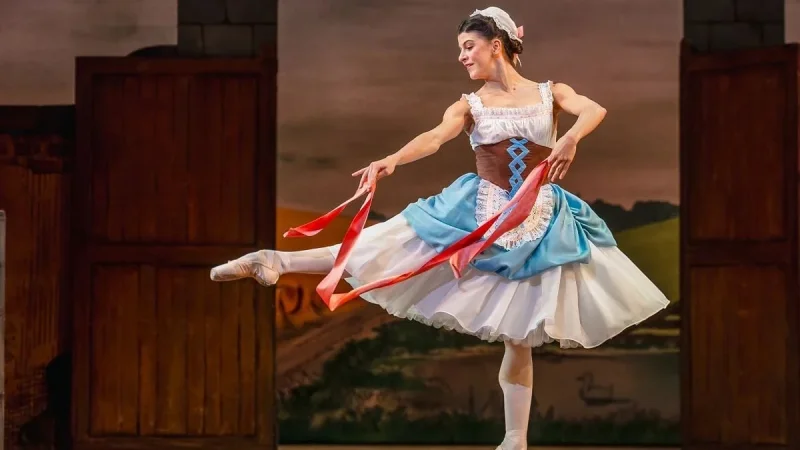 Mayara Magri and Leo Dixon debut at Royal Opera House in La Fille mal gardée