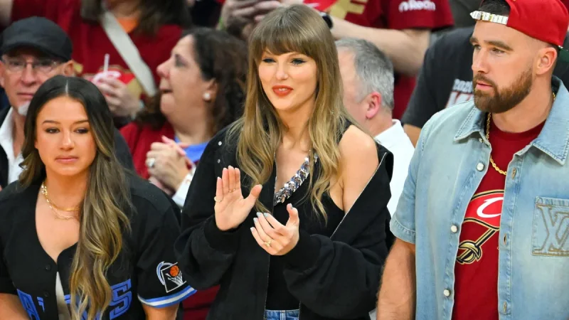 Taylor Swift, Chalamet Lift Celebrities At Knicks Game Tonight in Game 4