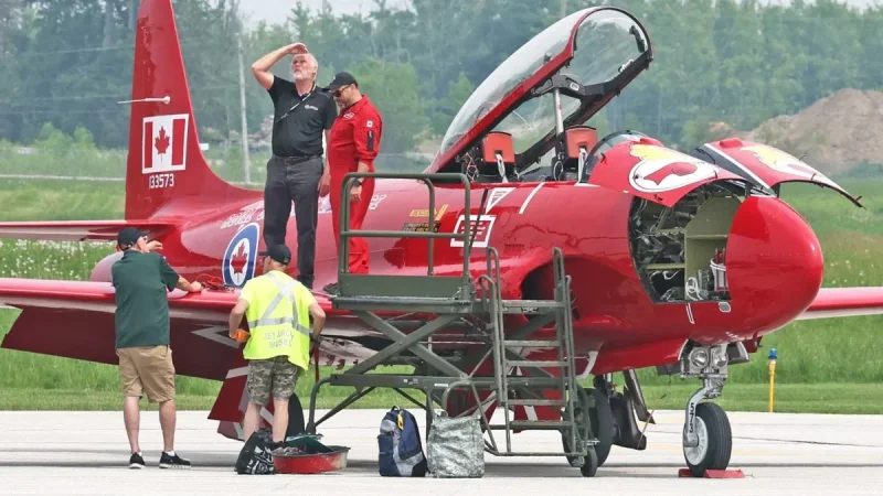 Barrie Air Show sets June 13-14 dates with Snowbirds lineup
