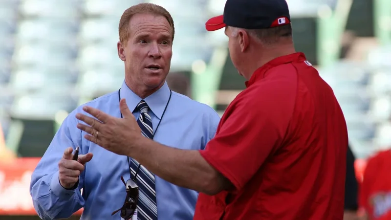 Hudler Says Perez Thumb Contusion Looms Over Astros Vs Royals