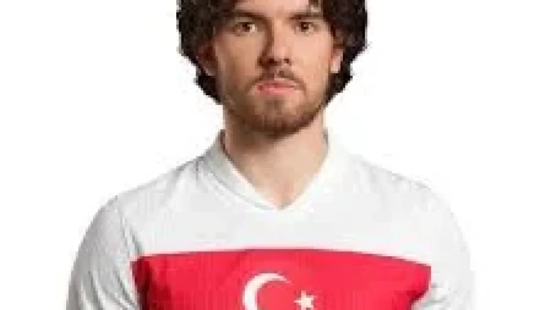Ferdi Kadıoğlu Marks 7 October 1999 Arnhem Birth to Turkey Duty
