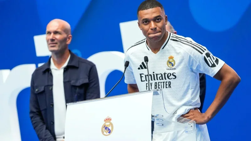 Frank Leboeuf Puts Rayan Cherki Beside Zinedine Zidane