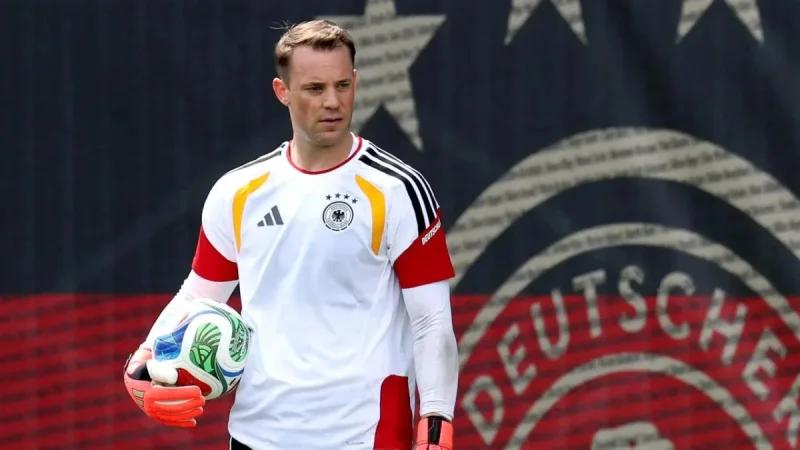 Schlotterbeck sees Neuer return as Germany starts with 125th cap