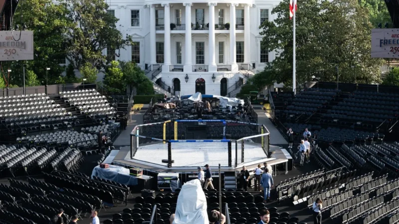 Trump Hosts UFC Event for 14 Fighters at White House on Sunday — Ufc 250