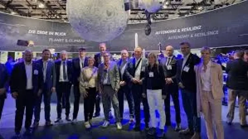 Brandenburg committees visit Luftwaffe at Schönefeld ILA round tour