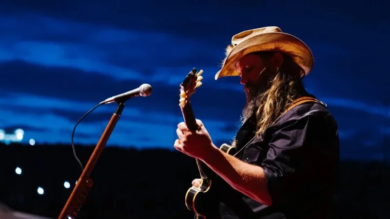 Chris Stapleton Set for 65,000-Fan Raymond James Stadium Show