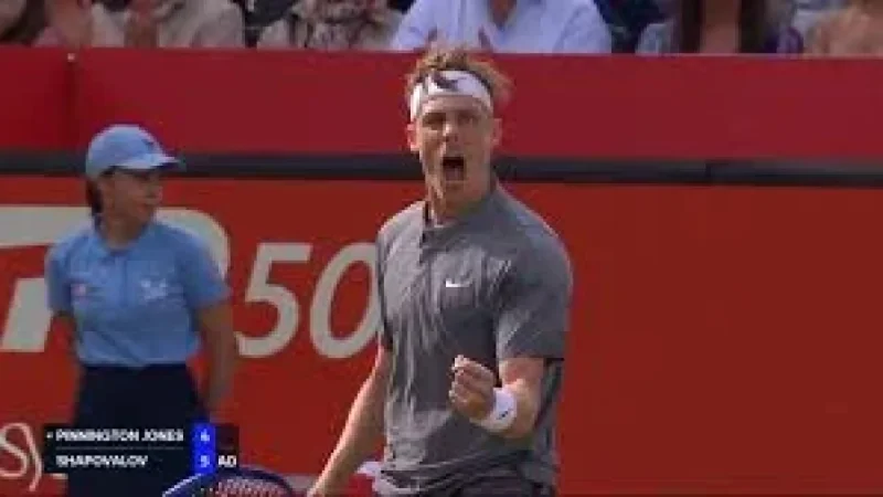 Giovanni Mpetshi Perricard Tops Corentin Moutet 7-6 in Queen's Club Opener