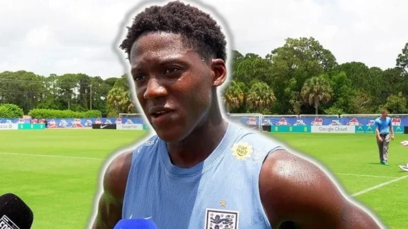 Mainoo Named in England's 2026 World Cup Squad as Livramento Watches