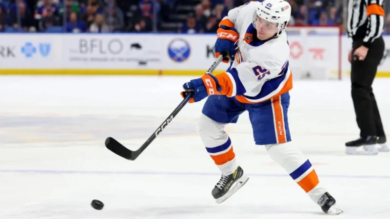 Sebastian Aho Signs With Växjö Lakers After Nine Years