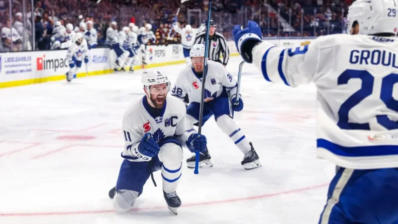 Shaw's OT Winner Lifts Marlies to 2-0 Lead — Hockey Game