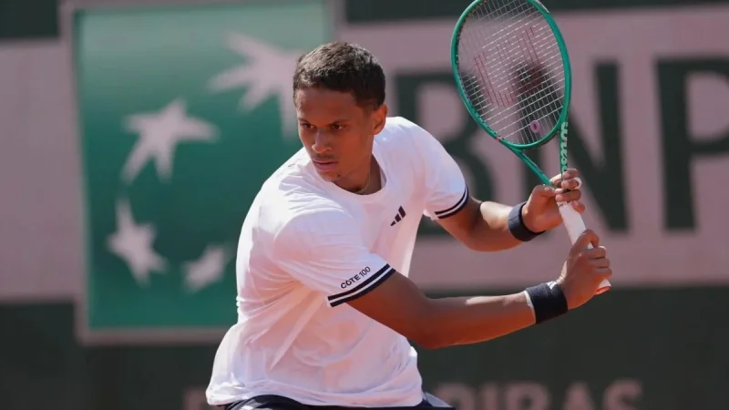 Cameron Norrie Angle: De Minaur Beats Diallo 7-6 (8), 6-3