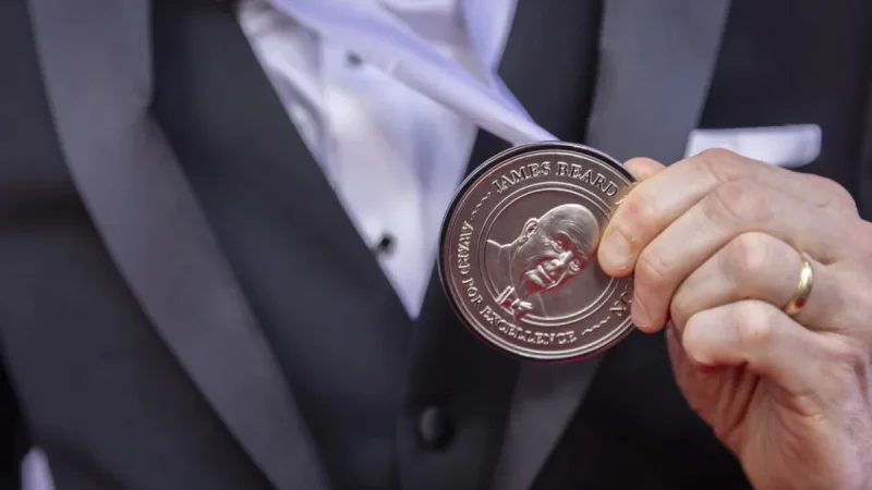 Chicago Hosts James Beard Awards 2026 With Three Local Finalists