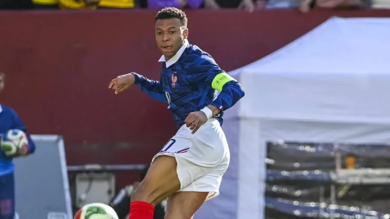 Ester Expósito Draws Attention in Paris, Madrid and Ibiza — Mbappe Girlfriend