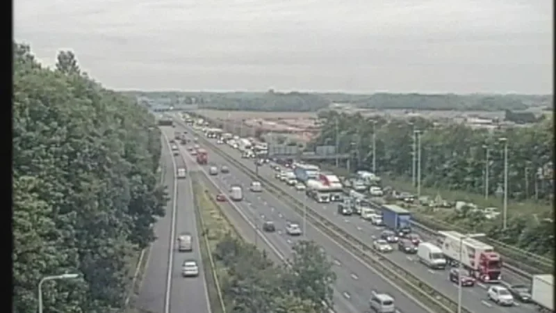 M62 westbound shut at J8 Burtonwood and J7 Rainhill