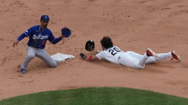Davis Martin Leads White Sox Vs Yankees Series at 38-32
