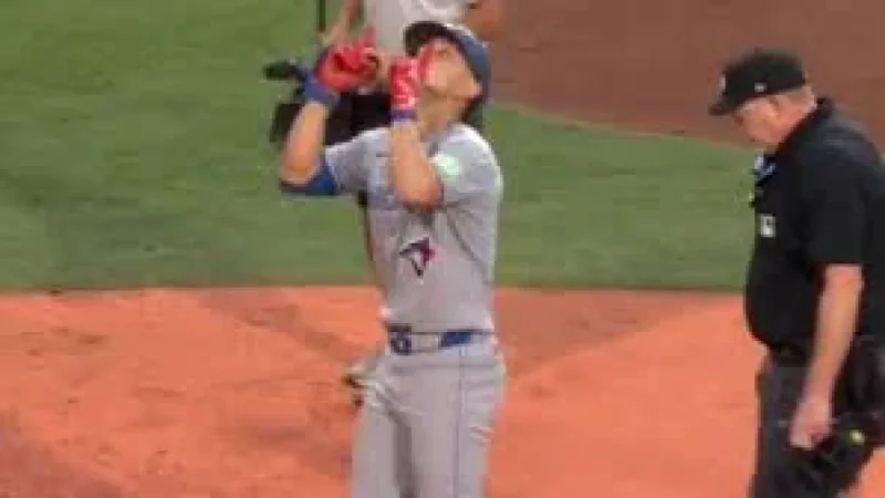 Davis Schneider Hits Second Homer in Blue Jays' 8-3 Loss